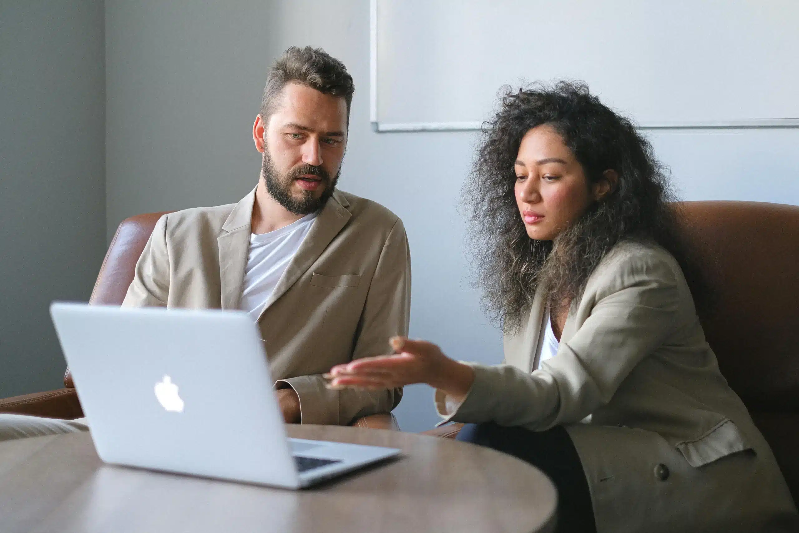 Top Questions Founders Should Ask Recruitment Agencies Before Signing