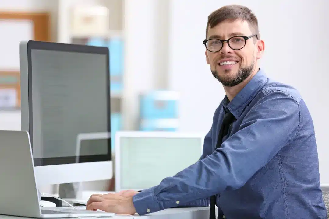 AI-Engineer-vs-Machine-Learning-Engineer AI Engineer vs Machine Learning Engineer: What's the Real Difference?