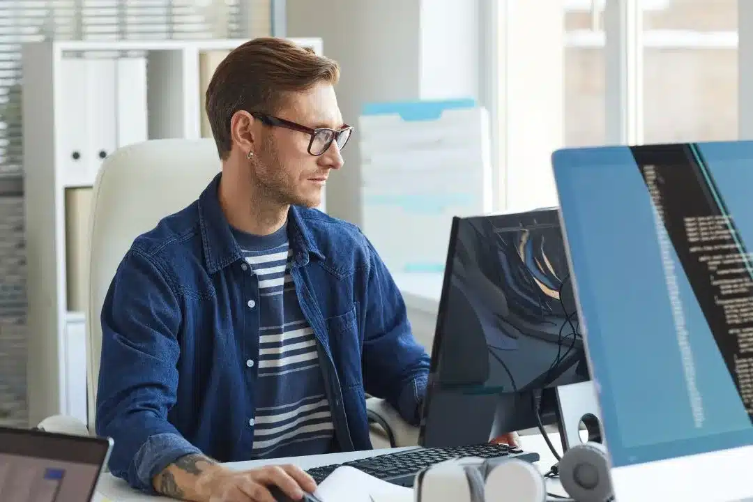 Finding Software Developers Skills & Strategies Guide Finding Software Developers: Skills & Strategies Guide